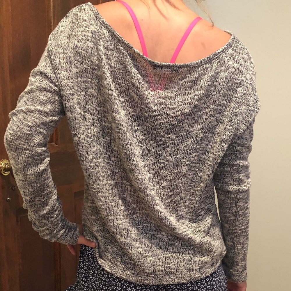 🌀Cropped Sweater - Picture 2 of 3